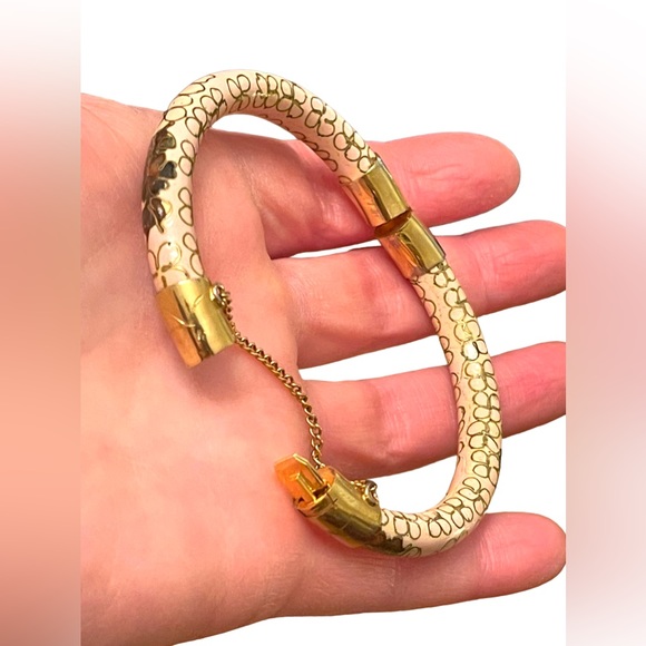 Vintage gold finish cloissone hand painted Chinese bracelet peach - Picture 3 of 9
